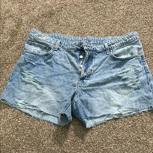 &denim Destroyed Denim Shorts NWOT sz 14